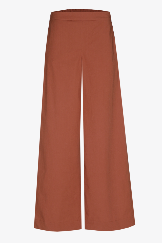 Trousers in organic cotton
