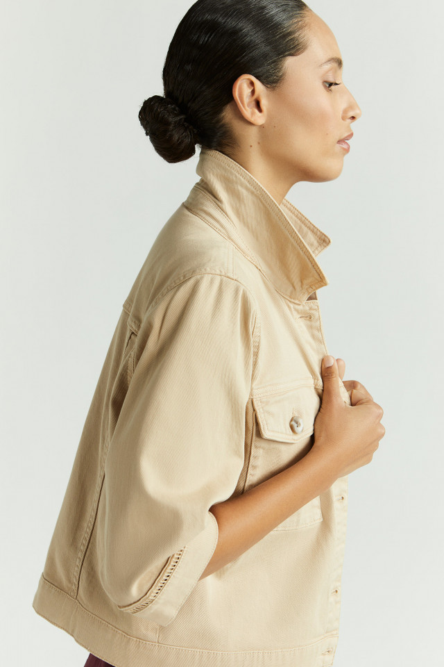 Veste courte avec entre-deux