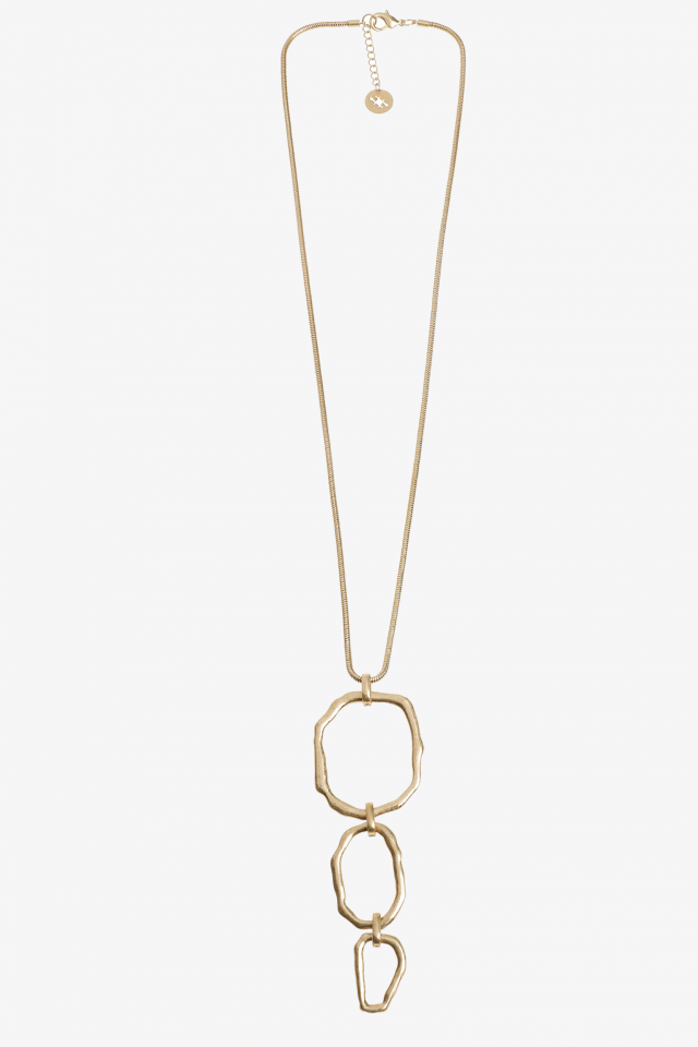 Collier long plaqué or mat avec forme organique