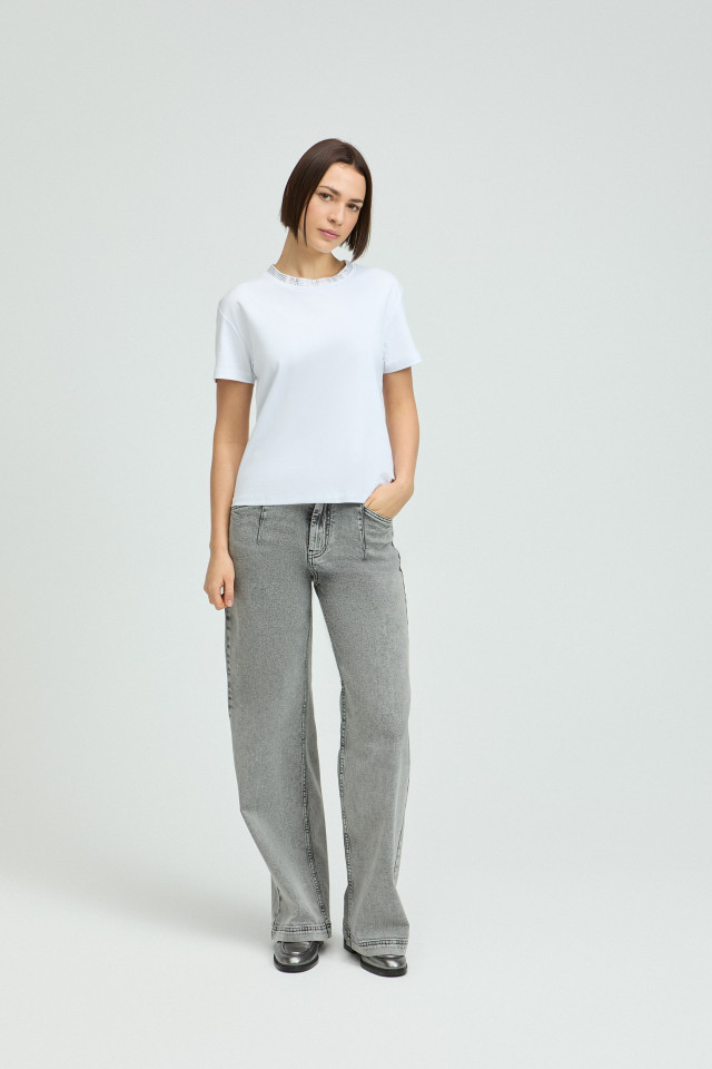 Wide-leg jeans