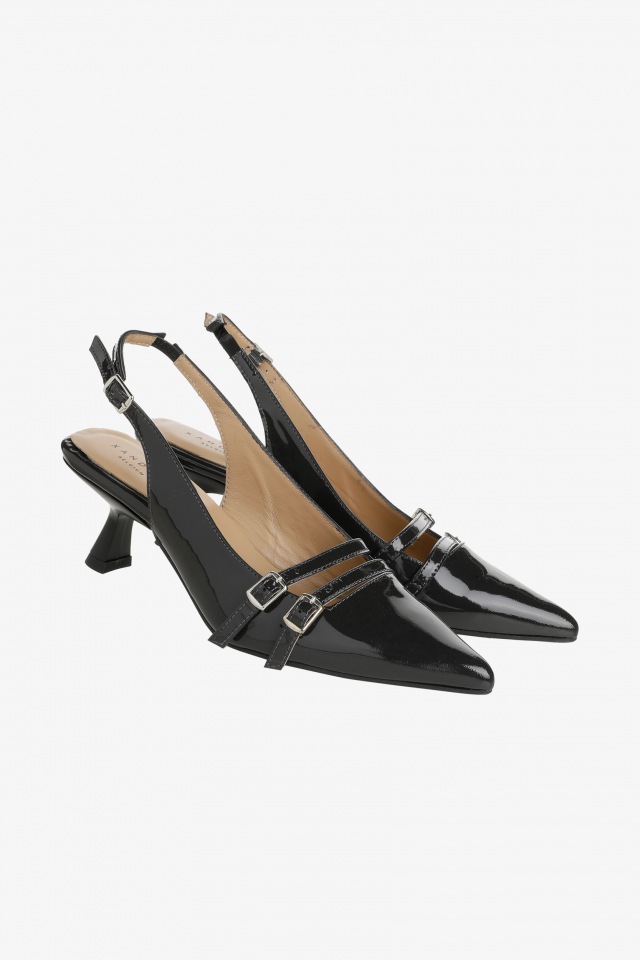 Slingbacks with kitten heel