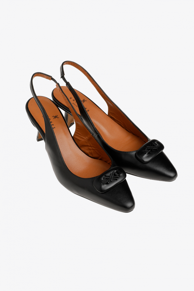 Élégants talons en cuir