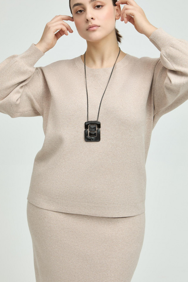 Long collier avec pendentif original
