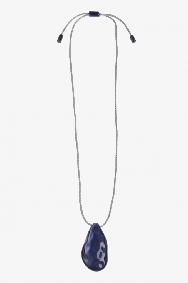 Long collier avec pendentif original