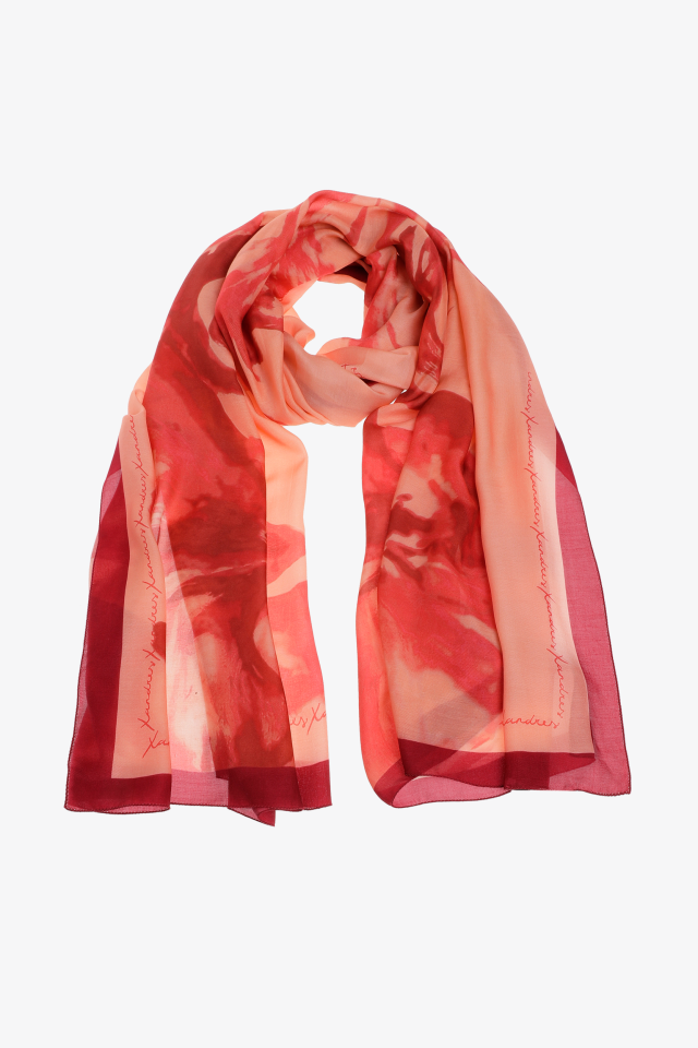 Scarf with floral print