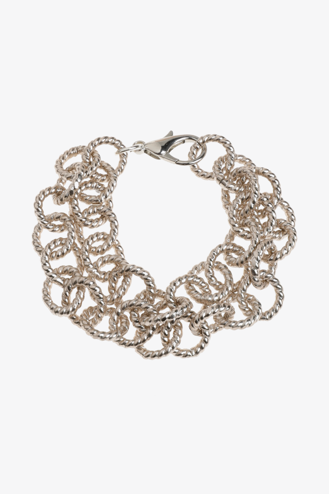 Elegant link bracelet