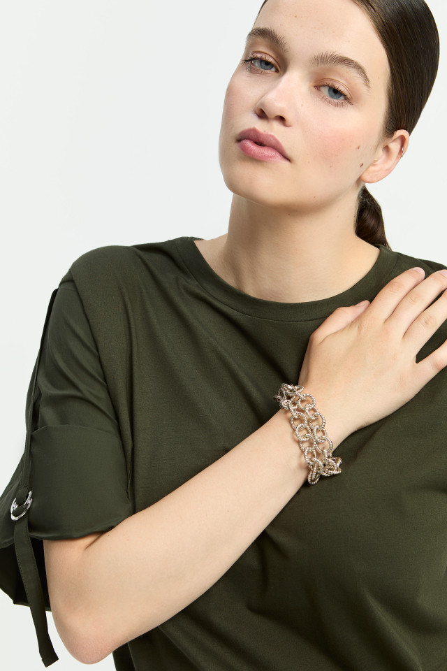 Elegant link bracelet