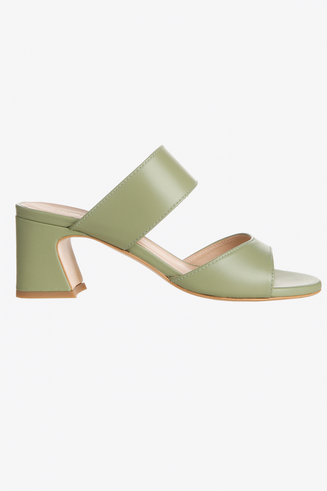Élégantes chaussures à talon