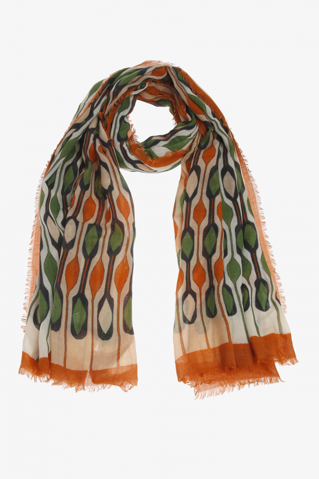 Woollen scarf with retro print 
