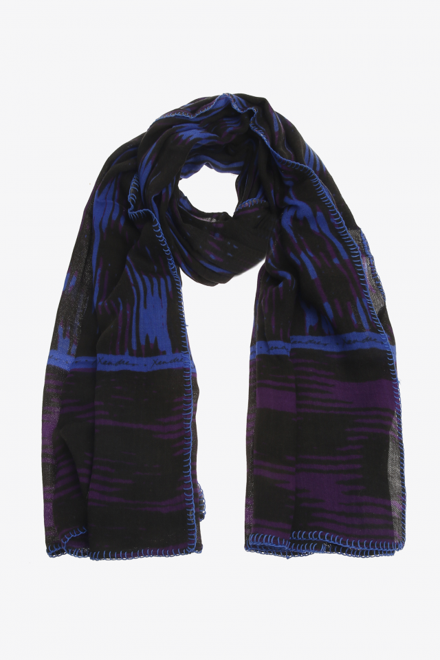 Woollen scarf with print