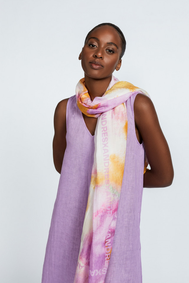 Scarf with watercolour print