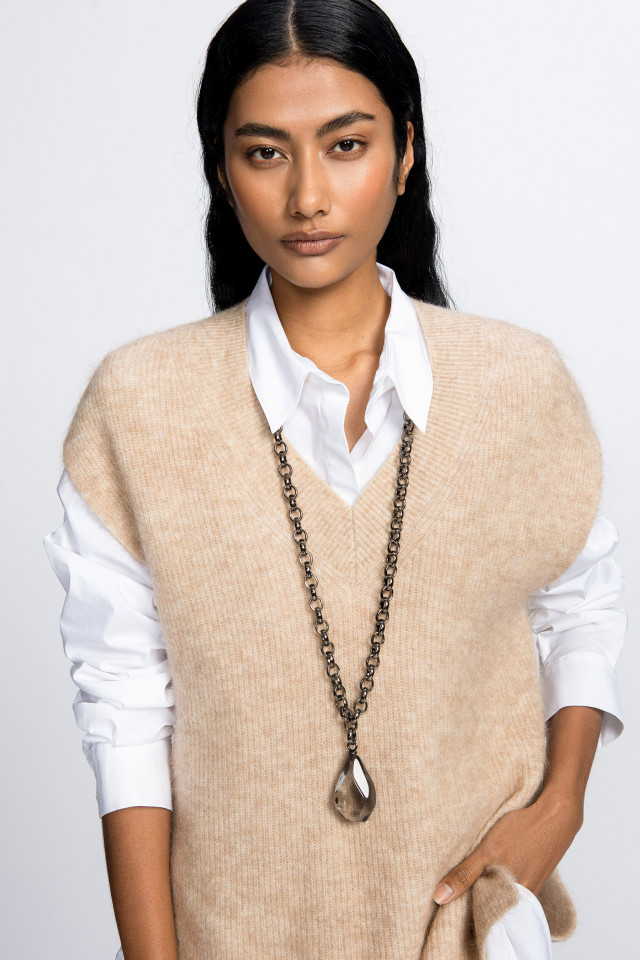 Collier élégant avec pendentif