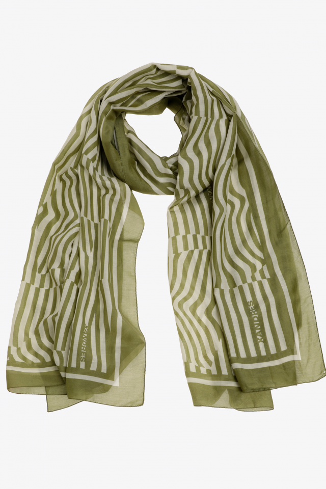 Striped scarf 