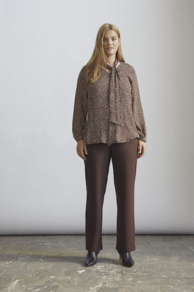 Wide brown trousers with print