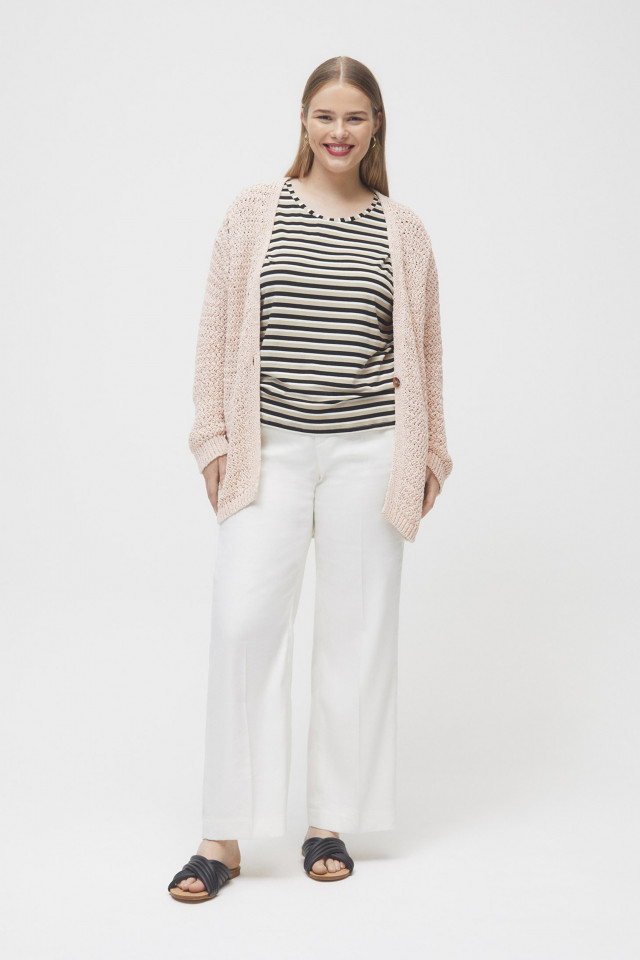 White summer trousers with crease