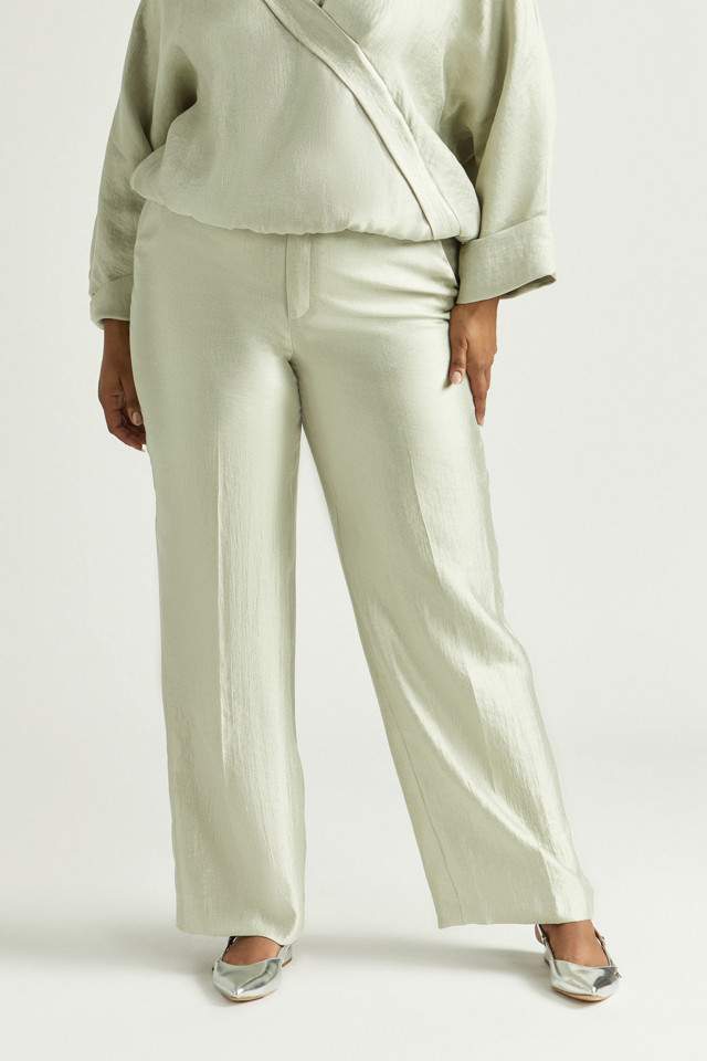 Pantalon brillant à jambes larges