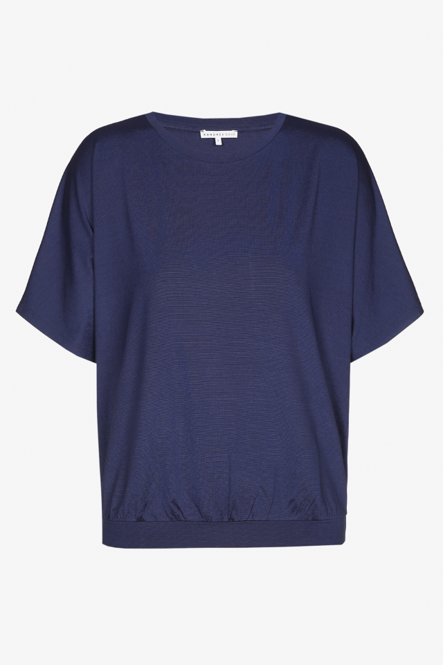 Blue T-shirt with short sleeves