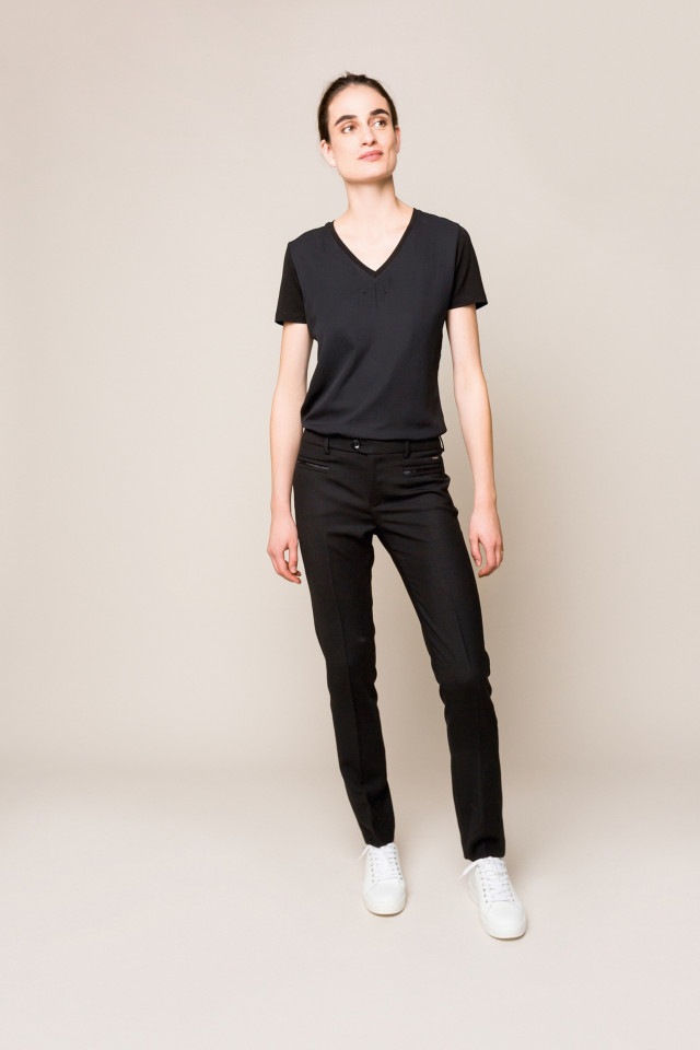 Pantalon habillé en laine noir à coupe ajustée