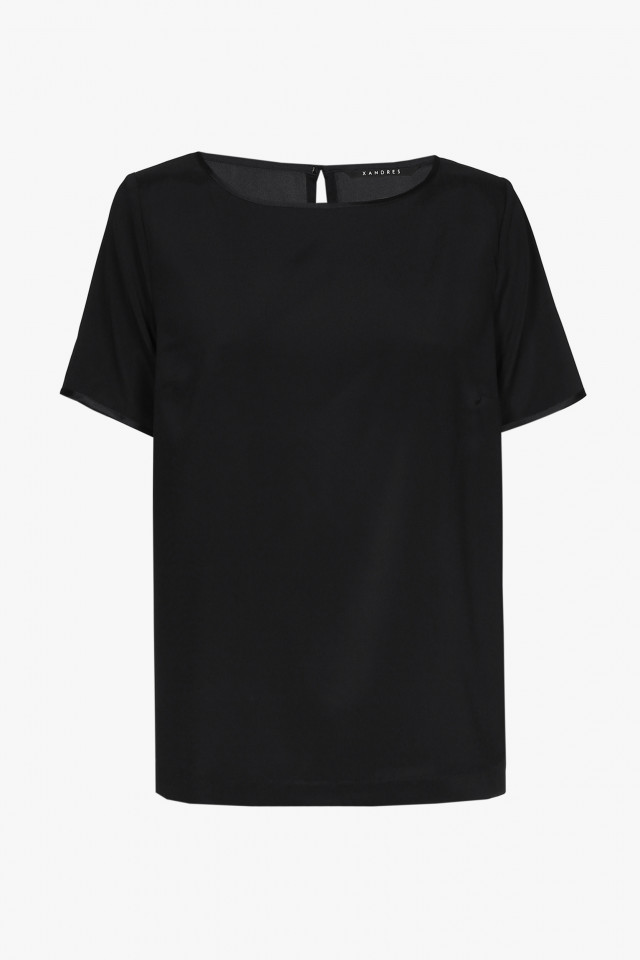Zwart zijden T-shirt met korte mouwen