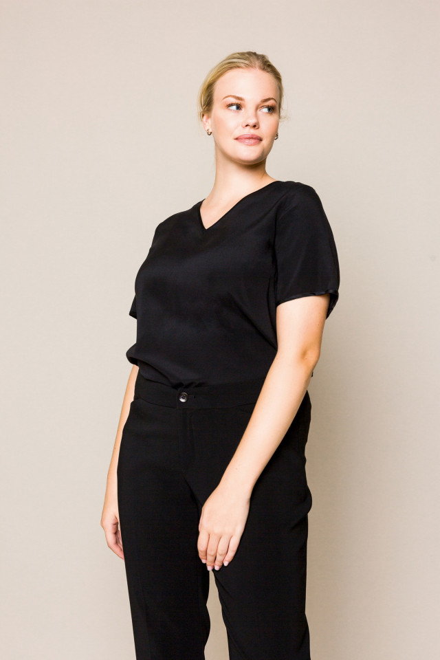 Black silk T-shirt with a V-neck and short sleeves