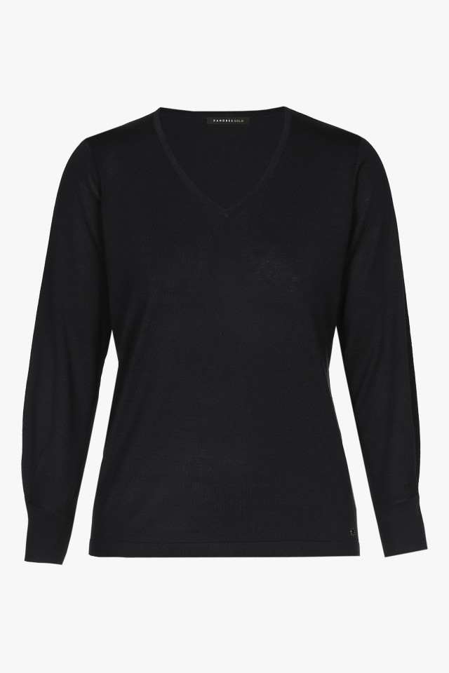 Pull noir à manche longues en soie