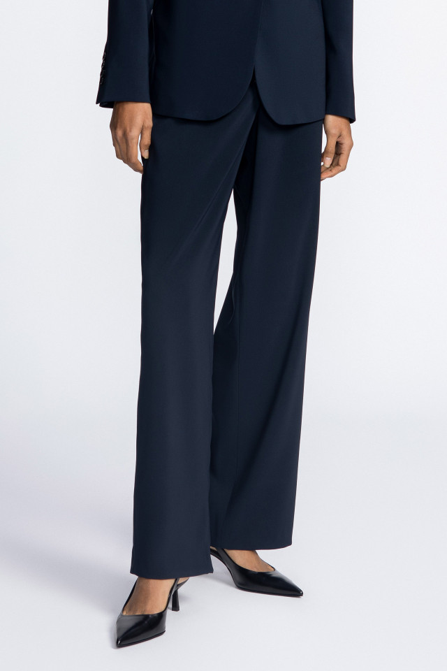 Navy-blue loose-fitting trousers