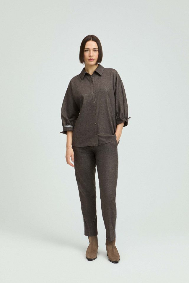 Lookbook: Flanellen blouse  + Flanellen broek met smalle pijpen + Suède enkellaarzen