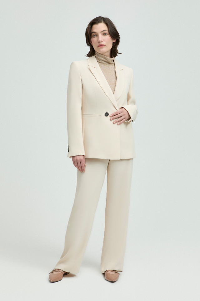 Lookbook: Double breasted blazer + Lurex t-shirt met col  + Geklede broek met wijde pijpen