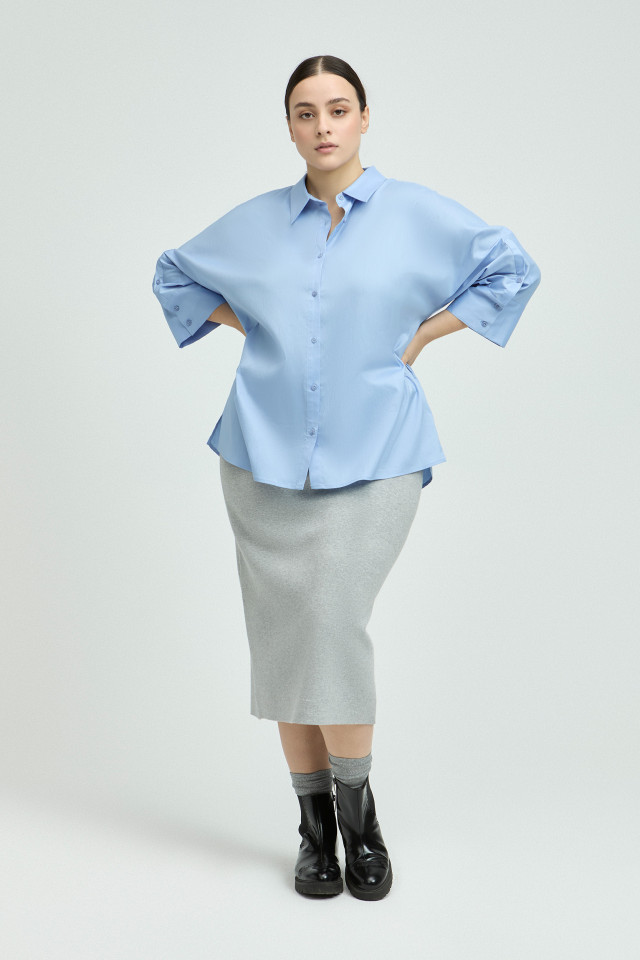 Lookbook: Kokerrok in milano brei met split + Stijlvolle chelsea boots  + Lurex sokjes + Lange hemdblouse