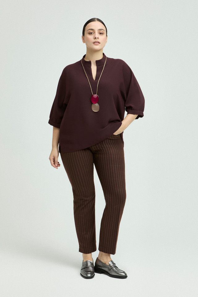 Lookbook: Stijlvolle loafers + Lange halsketting met dubbele hanger + Vrouwelijke blouse 