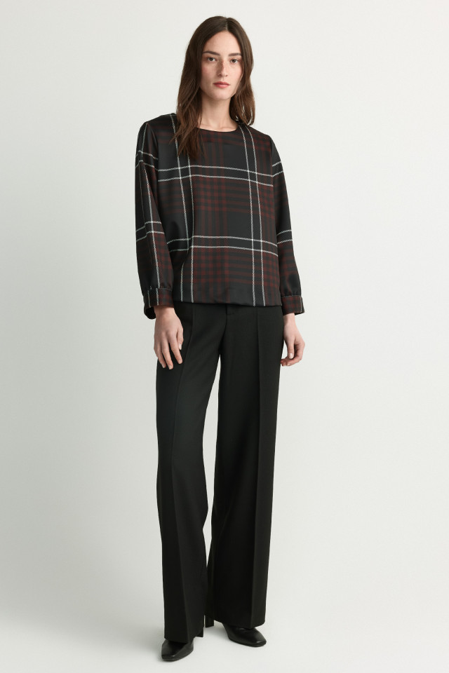 Lookbook: Blouse with checks + Double face woollen scarf + Leather ankle boots + Dressy wide-leg trousers