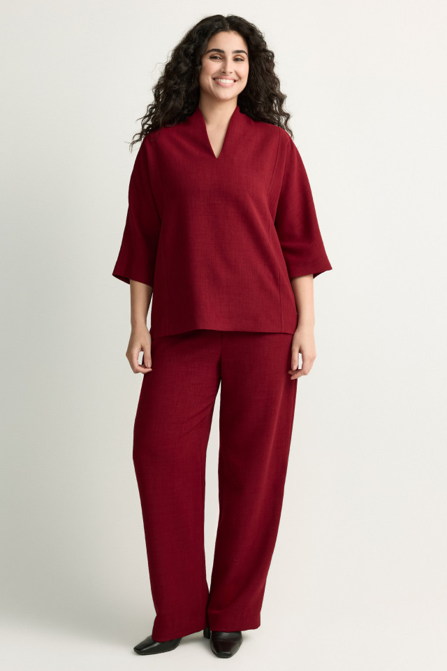Lookbook: Boek in crêpestof + Lederen enkellaars + Blouse in crêpestof