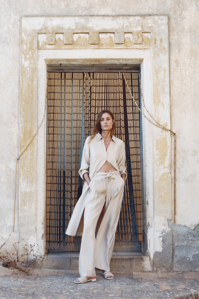 Lookbook: Glanzende bandplooibroek + Glanzende hemdjurk + Zomerse slipper