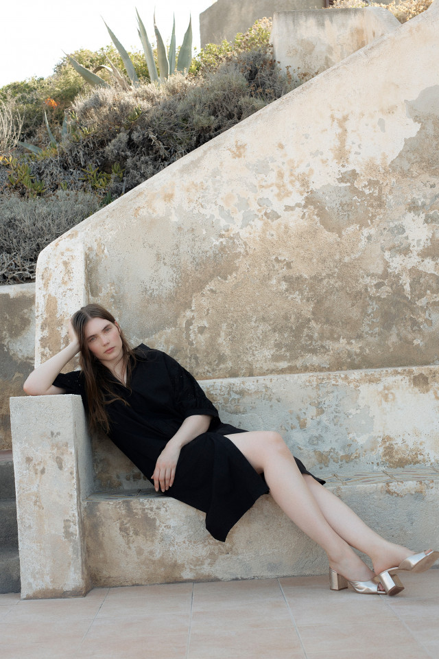 Lookbook: Robe avec broderie anglaise + Chaussures à talon festives