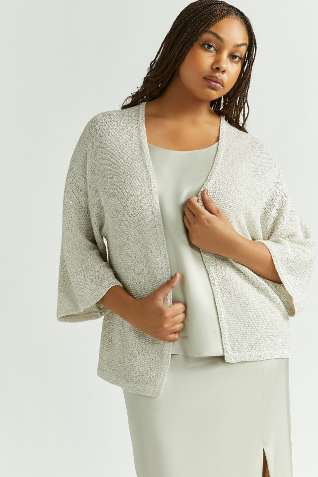 Lookbook: Kokerrok van glanzende stof + Mouwloze top van glanzende stof + Gilet met pailletten + Slingback met kitten heel