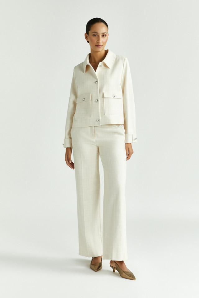 Lookbook: Geruite broek met wijde pijpen + Kort jasje met structuur + Slingback met kitten heel